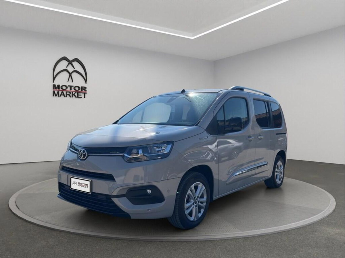 Toyota Proace City Verso City Verso electric L1 50kWh D Executive