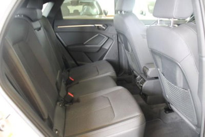 Audi Q3 Sportback 35 TDI S line edition (9)