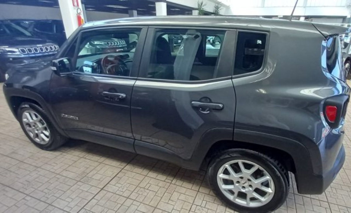 Jeep Renegade 1.6 Mjt 130 CV Limited (4)