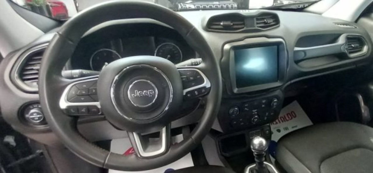 Jeep Renegade 1.6 Mjt 130 CV Limited (7)