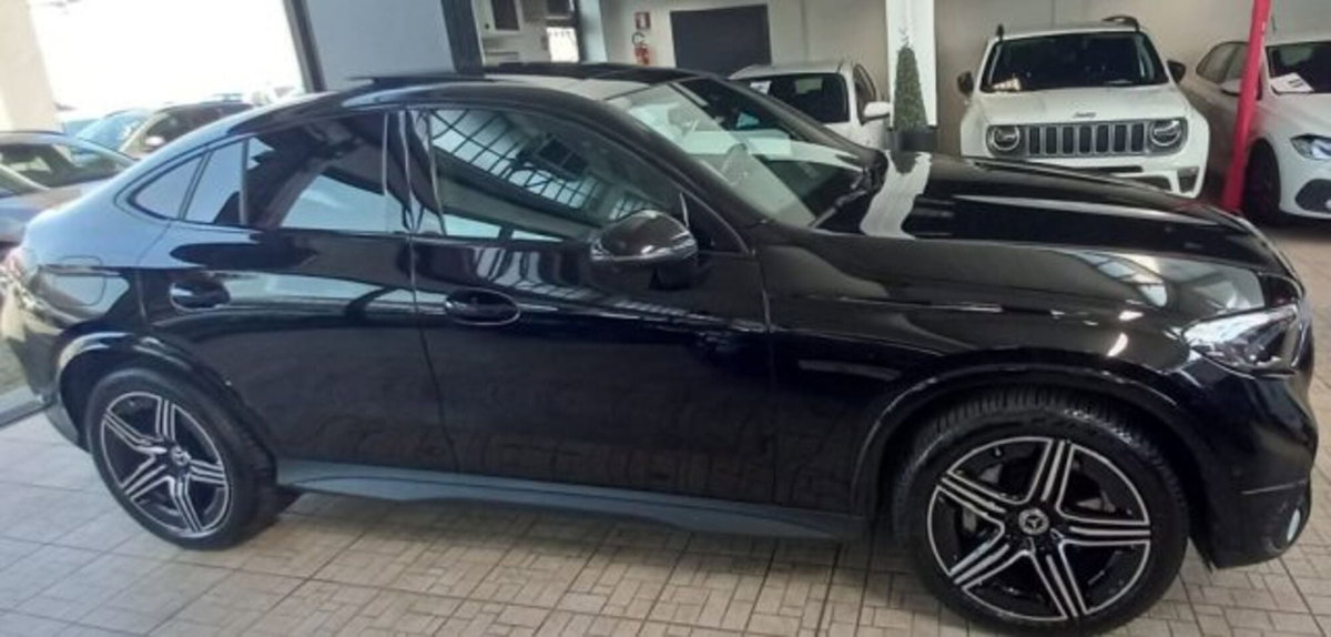 Mercedes-Benz GLC Coupé 300 d AMG Line Advanced 4matic auto (2)