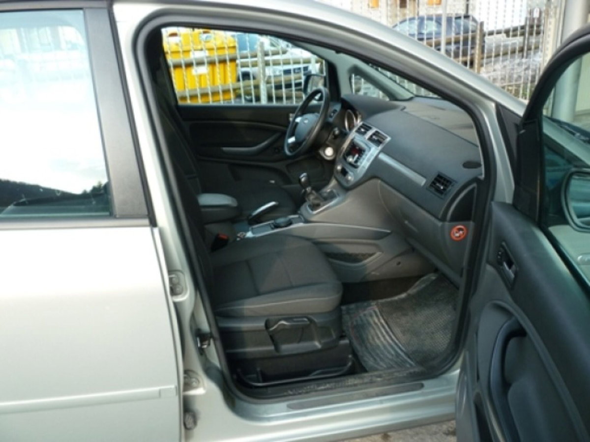 Ford C-Max 1.6 TDCi 110 CV Titanium DPF (8)