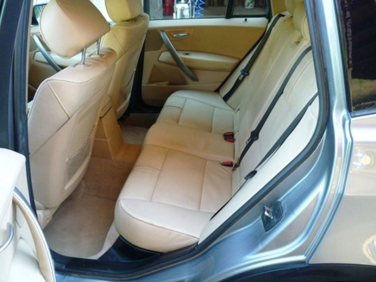 BMW X3 2.0d cat Eletta (12)