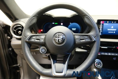 Alfa Romeo Tonale 1.3 phev Ti Q4 270cv at6 (7)