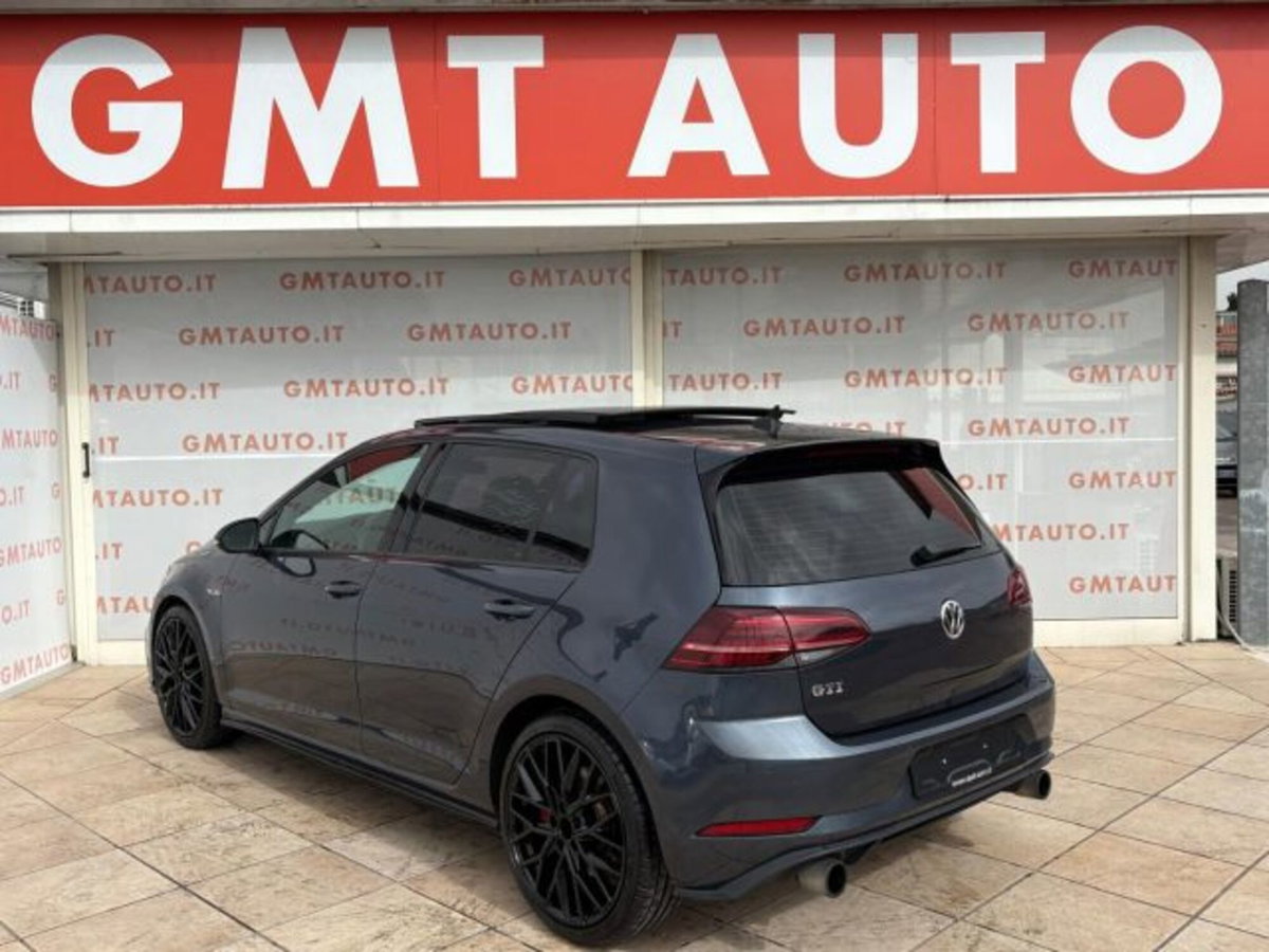 Volkswagen Golf GTI 2.0 TSI 5p. BlueMotion Technology (3)