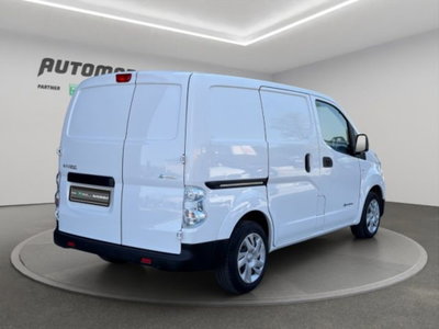 Nissan e-NV200 EV Van (4)