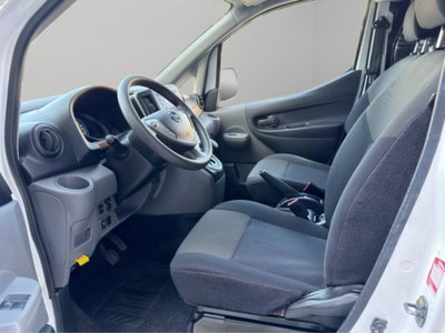 Nissan e-NV200 EV Van (7)