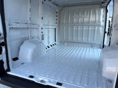 Fiat Ducato Furgone Vetrato 33 CH1 2.2 mjt3 140cv  serie 8 (16)