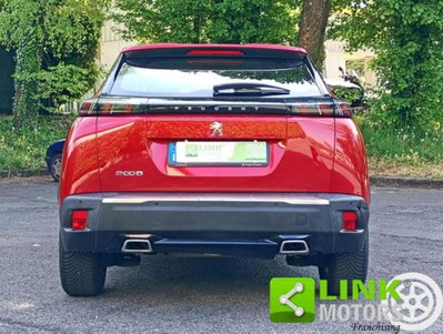 Peugeot 2008 PureTech 100 S&S Active (2)