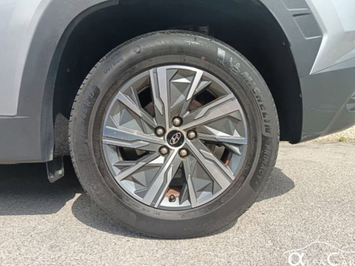 Hyundai Tucson 1.6 hev Xline 4wd auto (17)