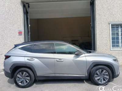 Hyundai Tucson 1.6 hev Xline 4wd auto (18)