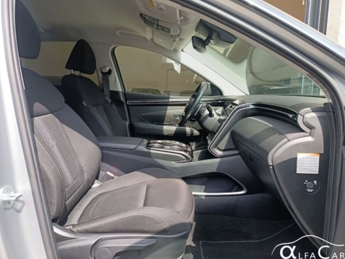 Hyundai Tucson 1.6 hev Xline 4wd auto (5)