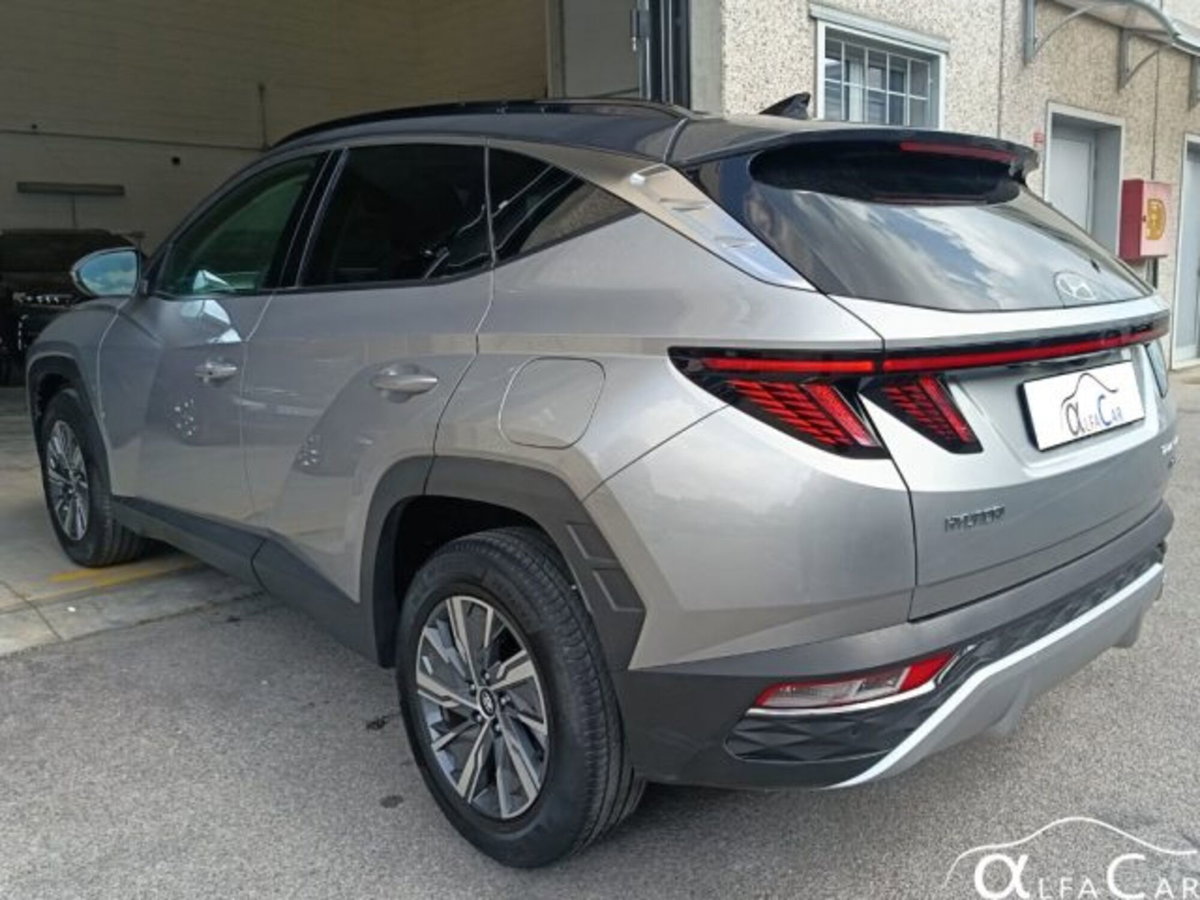 Hyundai Tucson 1.6 hev Xline 4wd auto (8)