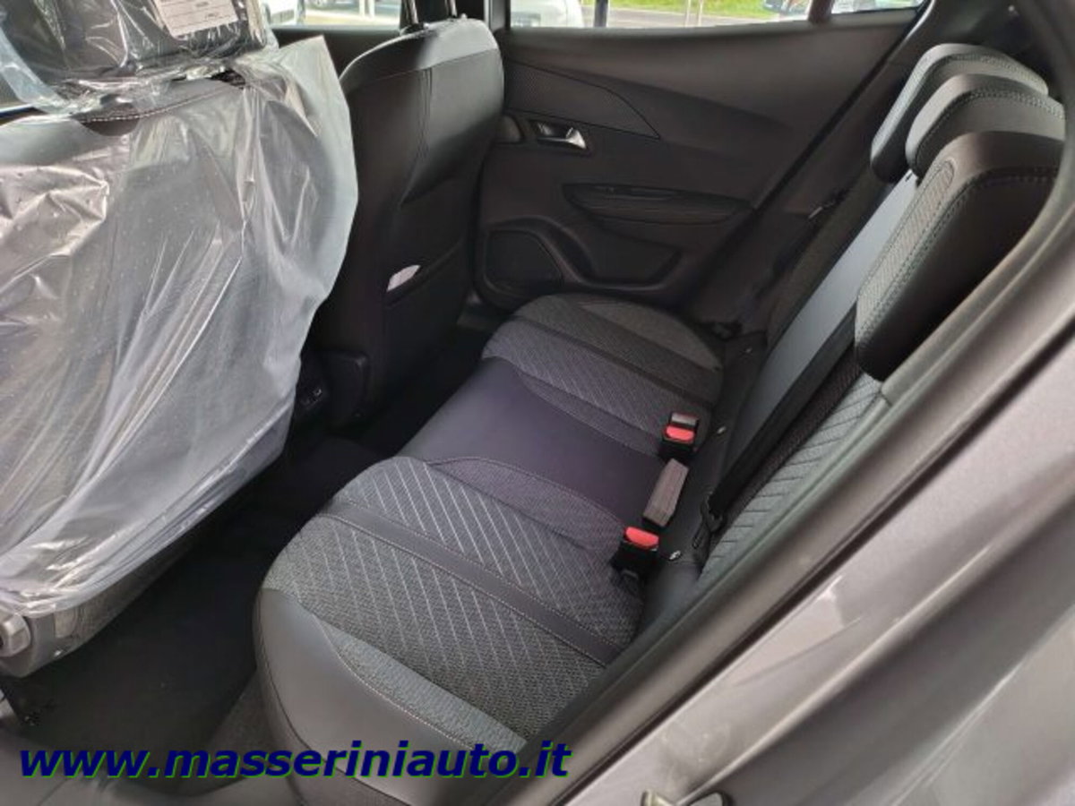 Peugeot 2008 1.2 puretech Allure s&s 100cv (10)
