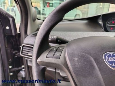 Lancia Ypsilon 1.0 FireFly 5 porte S&S Hybrid Ecochic Silver (13)