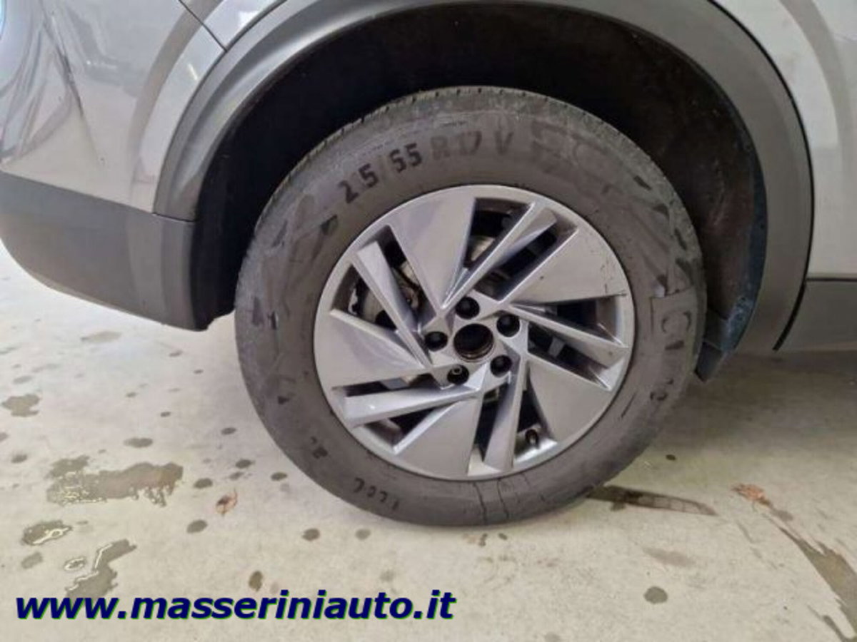 Nissan Qashqai 1.3 mhev Business 2wd 140cv (10)