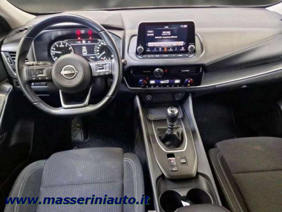 Nissan Qashqai 1.3 mhev Business 2wd 140cv (3)