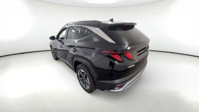Hyundai Tucson 1.6 crdi 48V Business 2wd dct (18)