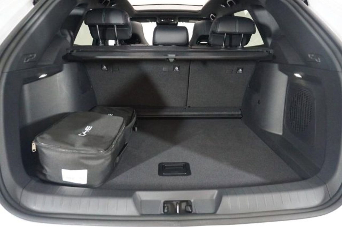 Byd Seal U DM-i 1.5 phev Design awd (13)