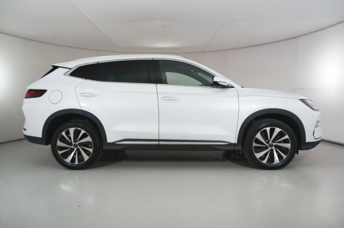 Byd Seal U DM-i 1.5 phev Design awd (4)