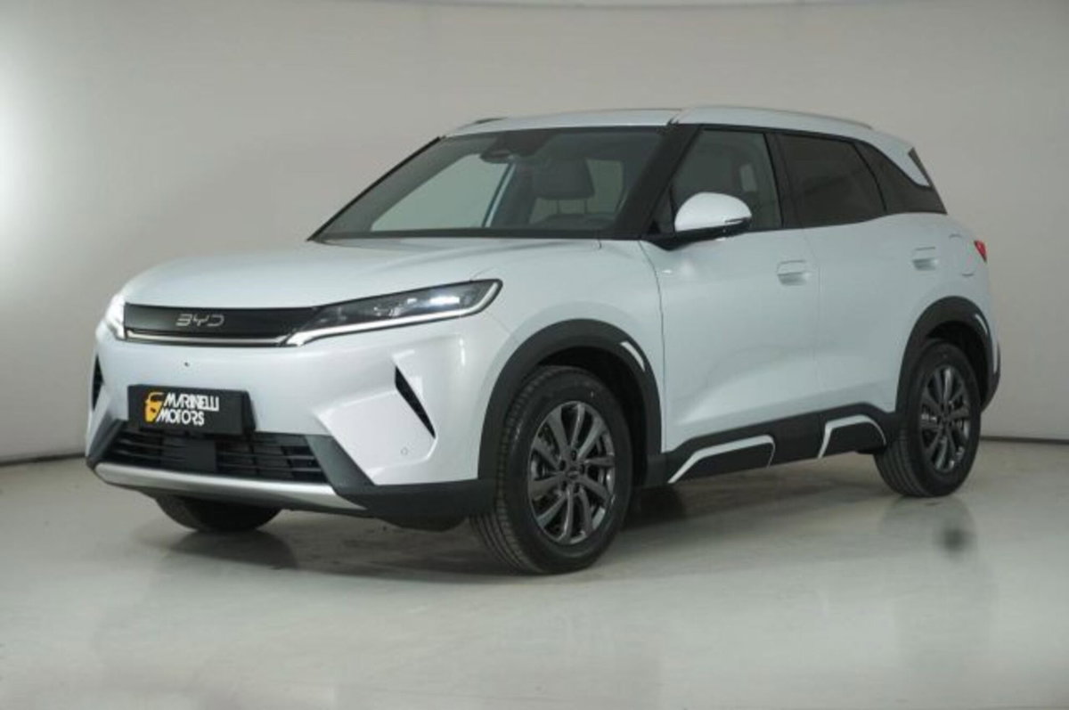 Byd Atto 2 DM-i 1.5 phev Boost 212cv (16)