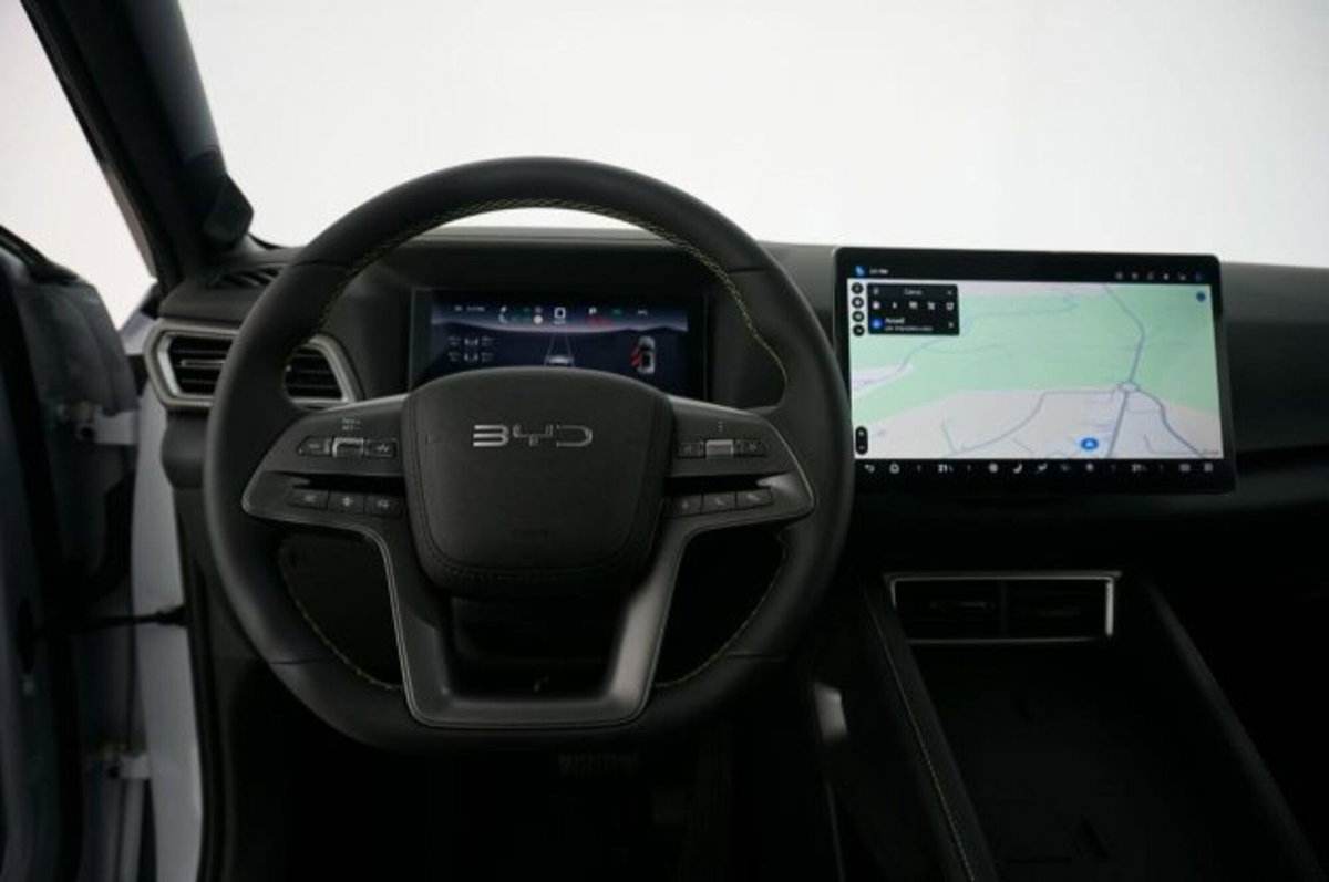 Byd Atto 2 DM-i 1.5 phev Boost 212cv (7)
