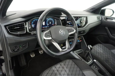 Volkswagen Taigo 1.0 tsi R-Line 115cv (7)