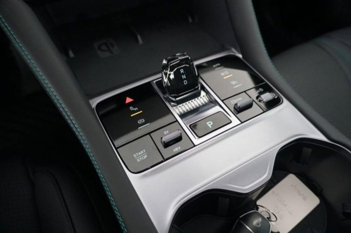 Byd Seal U DM-i 1.5 phev Comfort 2wd (15)