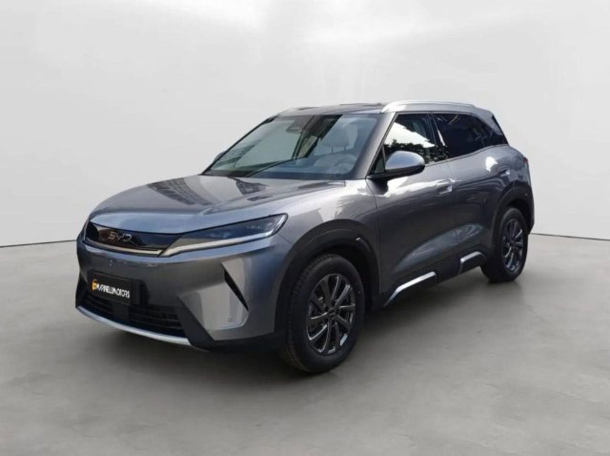 Byd Atto 2 DM-i 1.5 phev Boost 212cv (15)