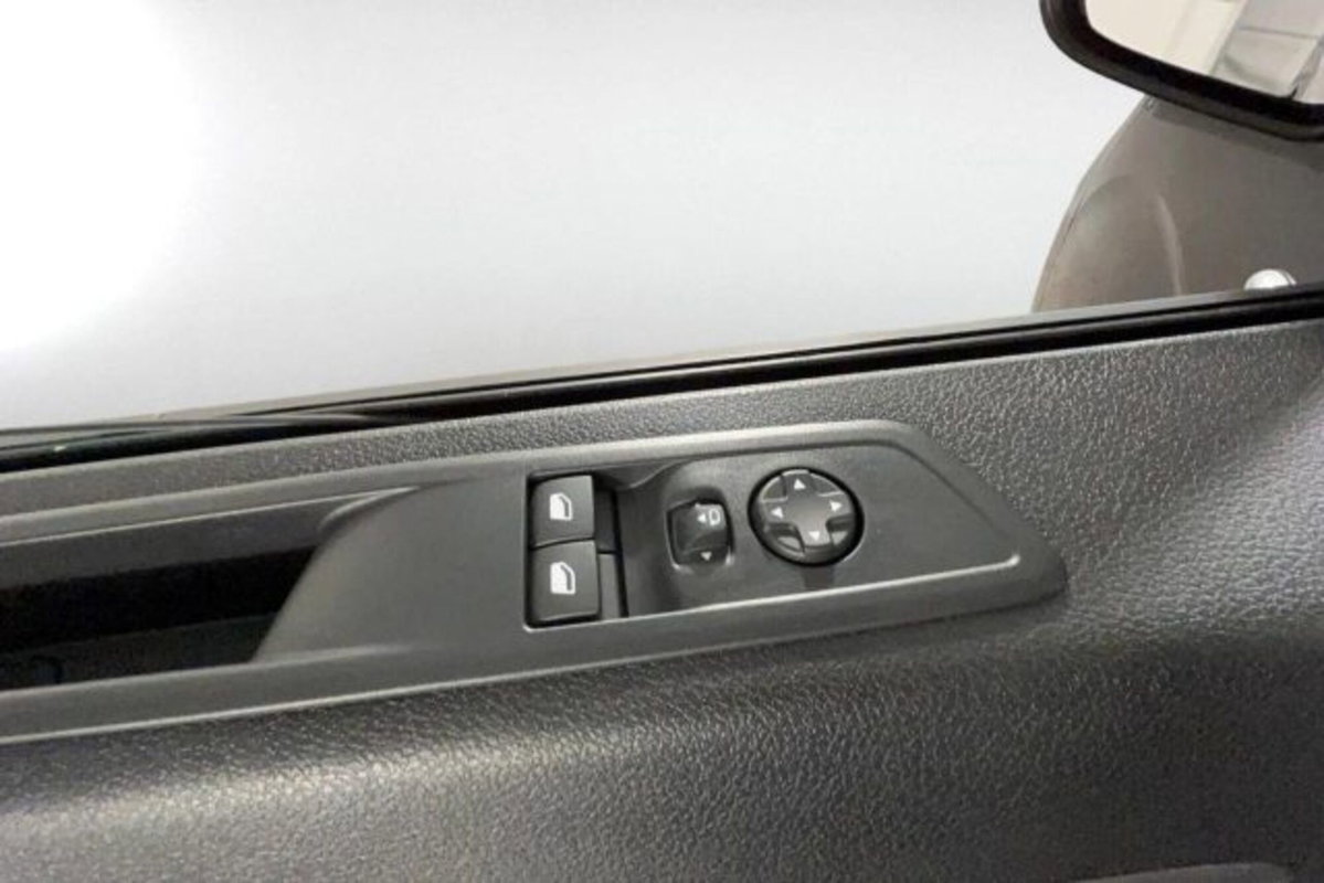 Fiat Ulysse combi M1 2.0 bluehdi 180cv L3H1 AT8 (20)