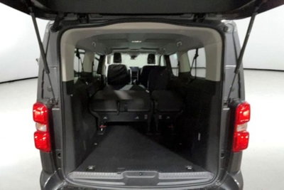 Fiat Ulysse combi M1 2.0 bluehdi 180cv L3H1 AT8 (9)