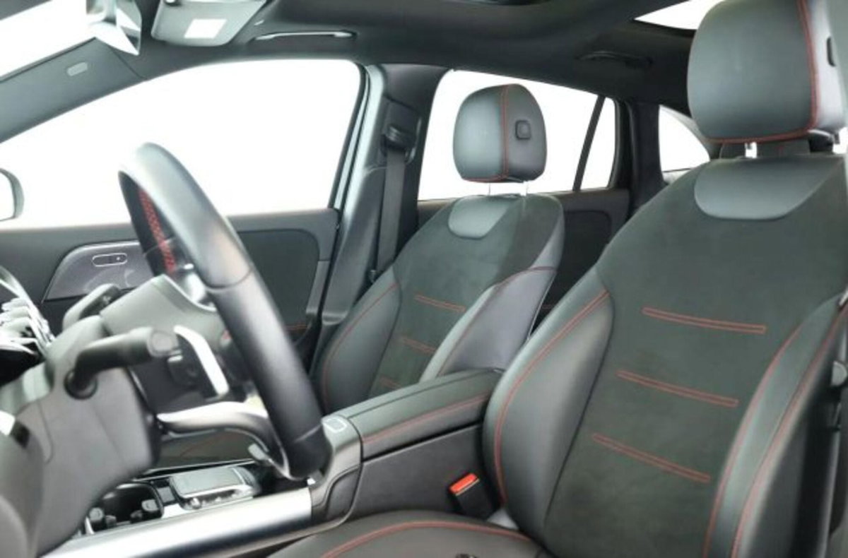 Mercedes-Benz GLA SUV 220 d Advanced 4matic auto (8)