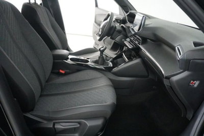 Peugeot 2008 1.2 puretech Allure s&s 100cv (10)