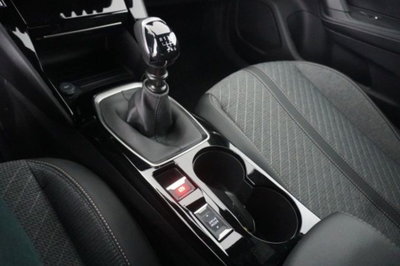 Peugeot 2008 1.2 puretech Allure s&s 100cv (13)