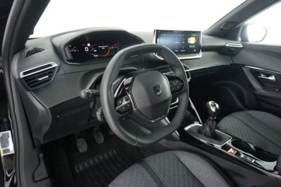 Peugeot 2008 1.2 puretech Allure s&s 100cv (7)