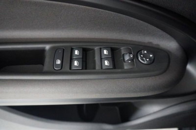 Alfa Romeo Junior 1.2 ibrida Sport Speciale 145cv edct6 (17)