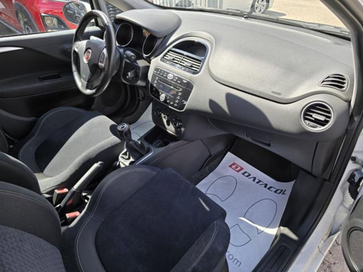 Fiat Punto 1.3 MJT II S&S 95 CV 5 porte Street (11)