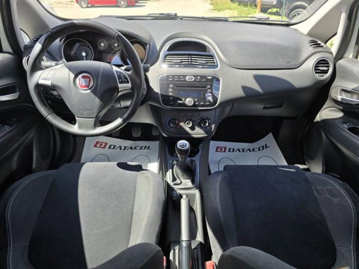 Fiat Punto 1.3 MJT II S&S 95 CV 5 porte Street (12)