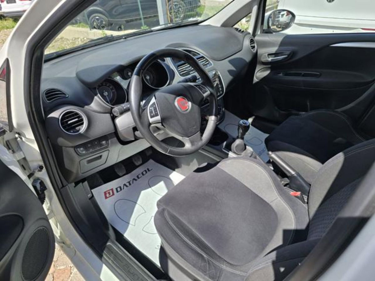 Fiat Punto 1.3 MJT II S&S 95 CV 5 porte Street (7)