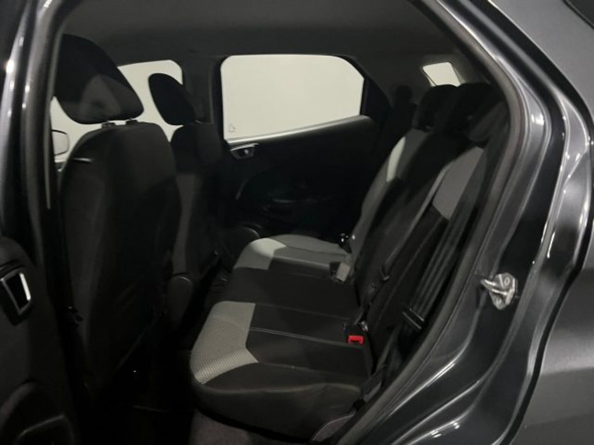 Ford EcoSport 1.5 TDCi 95 CV Plus (12)