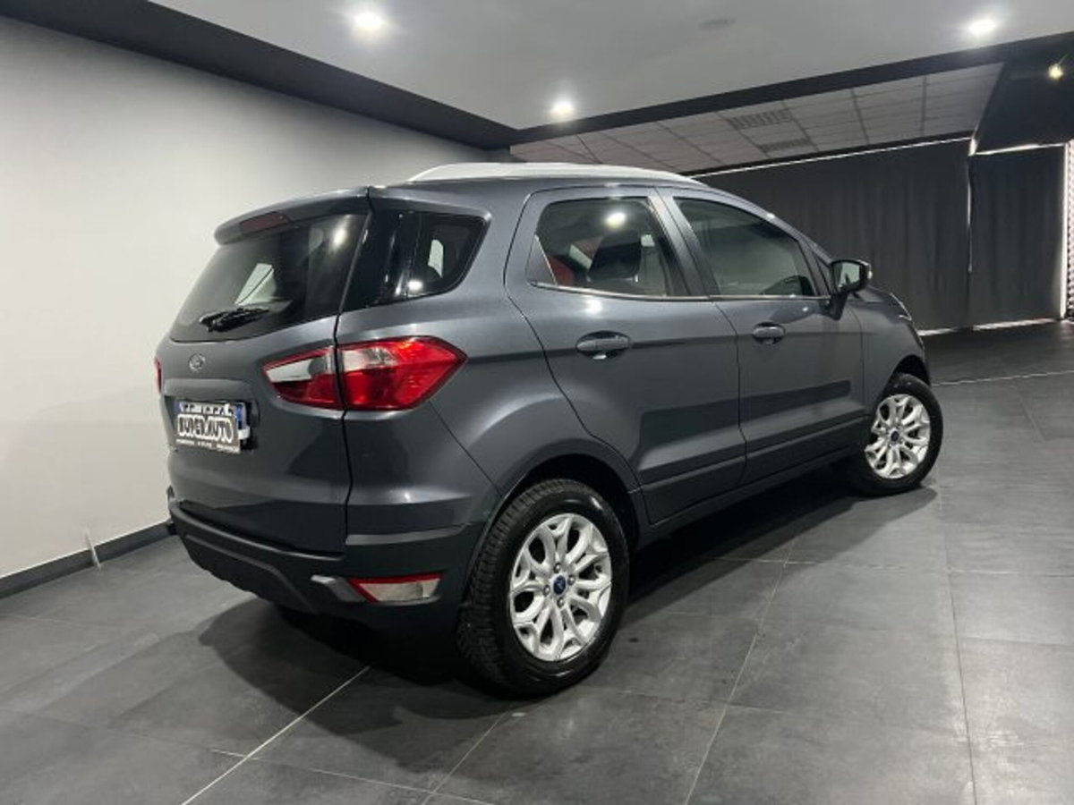Ford EcoSport 1.5 TDCi 95 CV Plus (3)