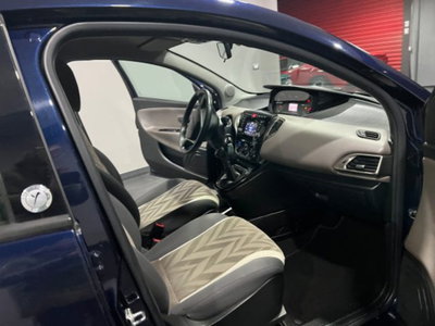 Lancia Ypsilon 1.3 MJT 16V 95 CV 5 porte S&S Opening Edition (9)