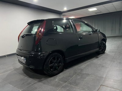 Fiat Punto 1.2i cat 3 porte (5)