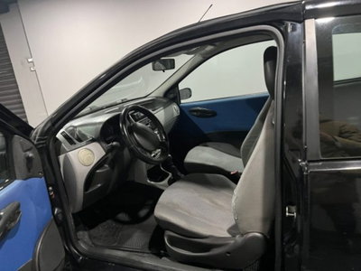 Fiat Punto 1.2i cat 3 porte (6)