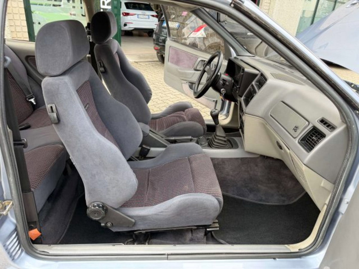 Ford Sierra RS Cosworth 3 porte (12)