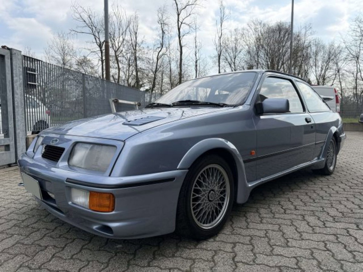 Ford Sierra RS Cosworth 3 porte (3)