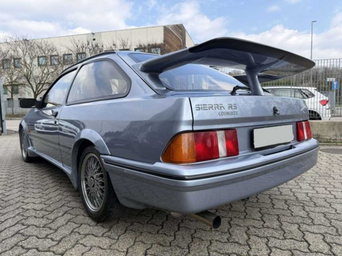 Ford Sierra RS Cosworth 3 porte (6)