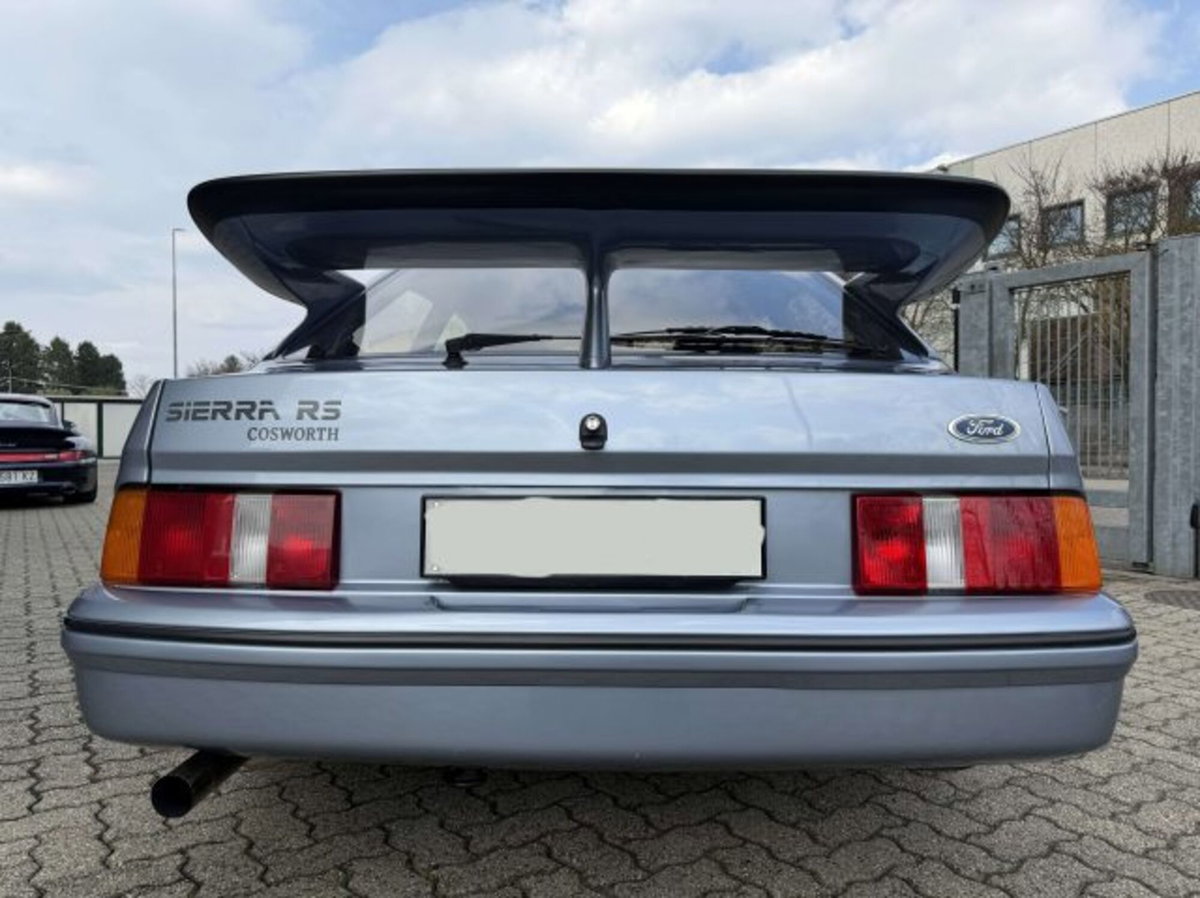 Ford Sierra RS Cosworth 3 porte (8)
