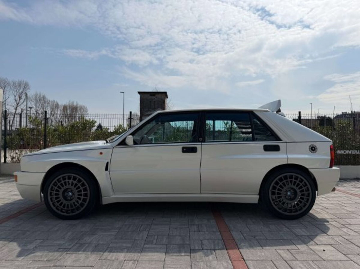Lancia Delta turbo 16V cat HF integrale (5)