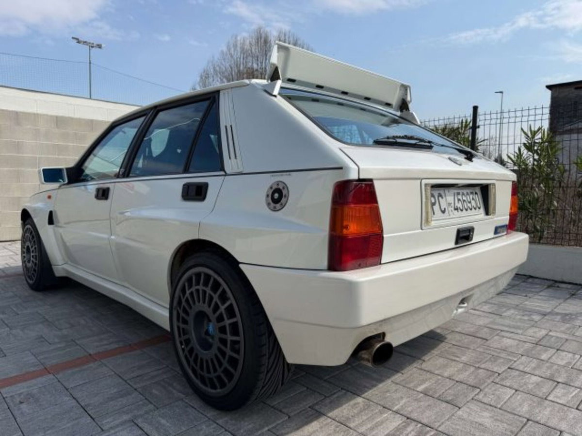 Lancia Delta turbo 16V cat HF integrale (6)